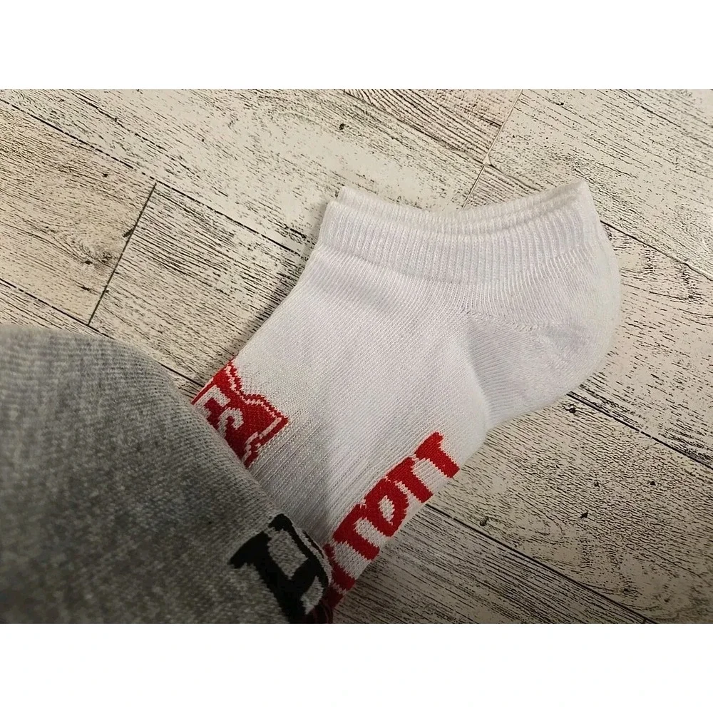 Hanes Socks NO SHOWS Mens 4pk Shoe Size 6-12 Lot of 2 Soft Stretchy Gray White